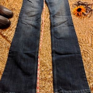 Wrangler Boot Cut Jeans 👖 Size 1 24